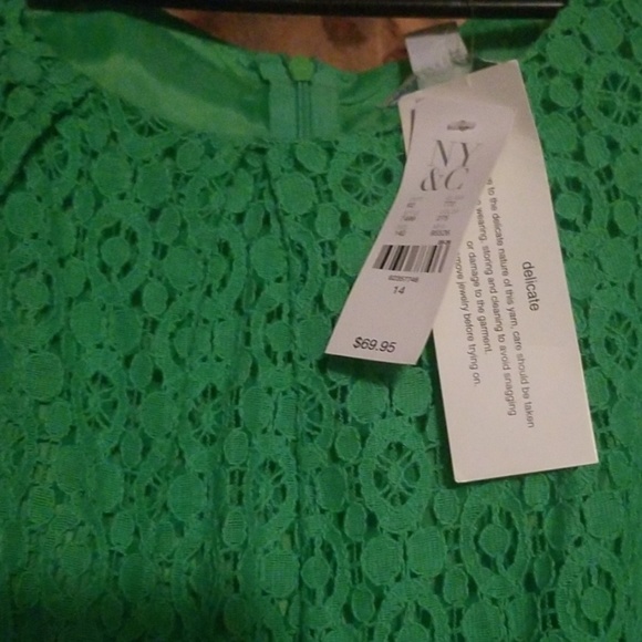 Dress - Picture 2 of 4